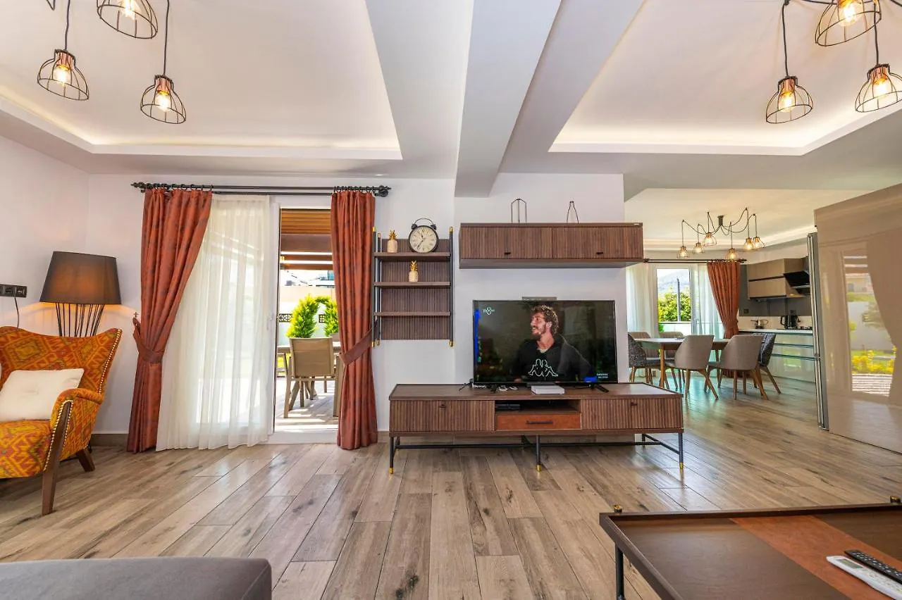 פאטהיה 4 Beds, Luxury Holiday Villa In Hisaroenue Oeluedeniz Villa Mia 0*,